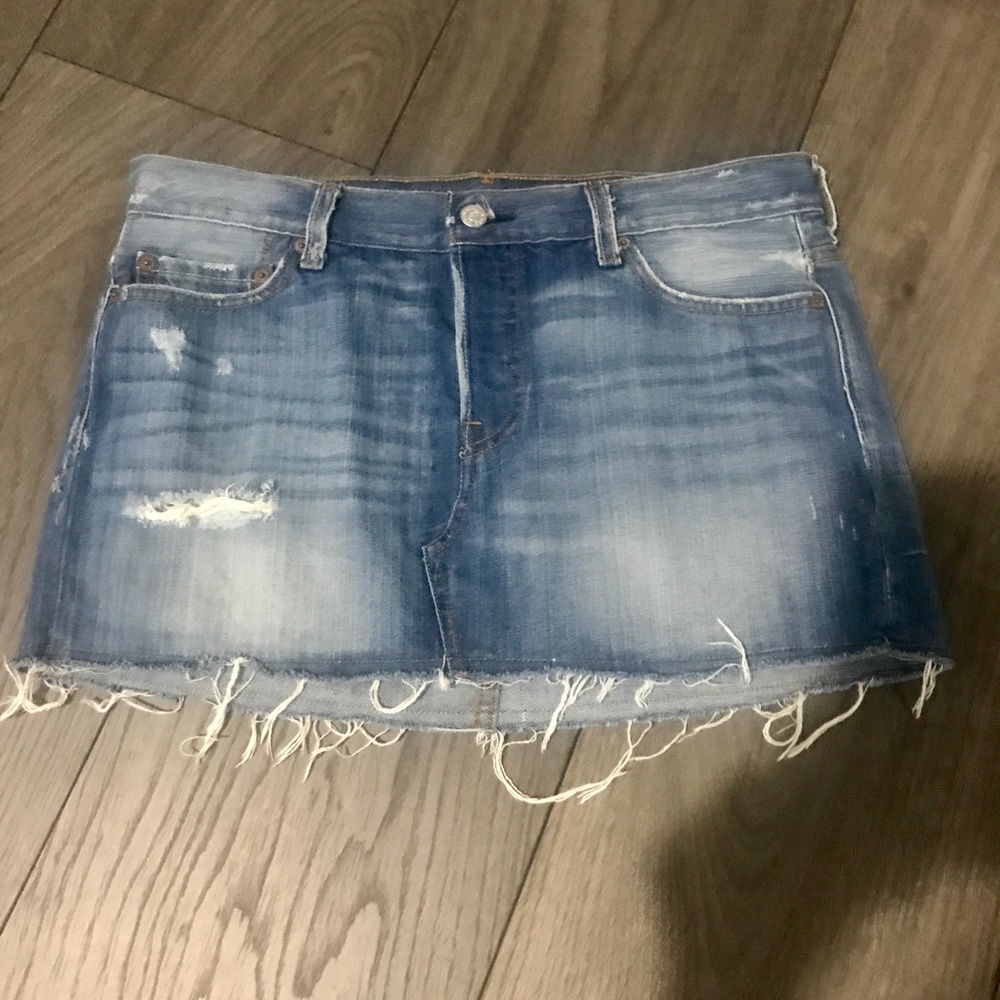 New vintage LEVIS JEAN SKIRT SZ 30